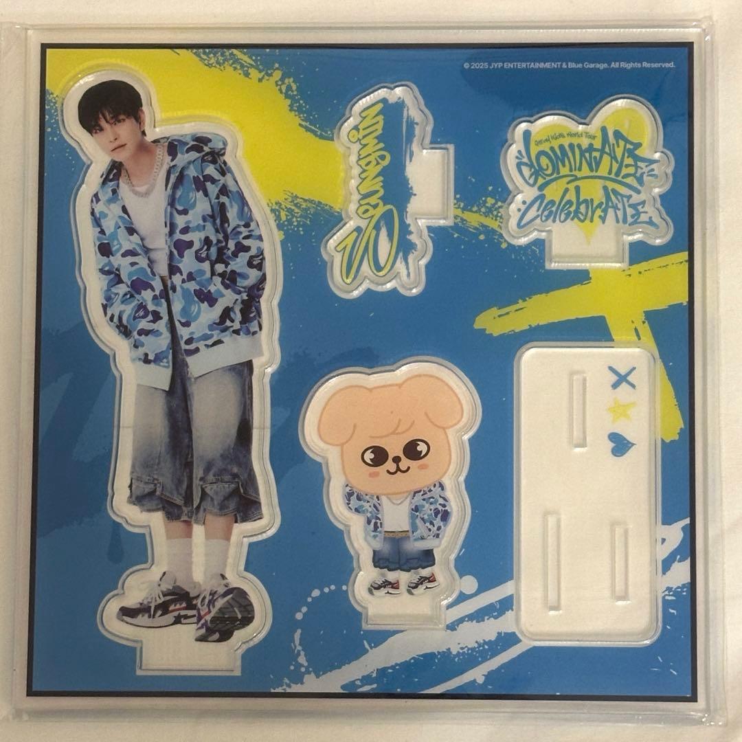 

[USED] Stray Kids Pop-Up Dominate Acrylic Stand Seungmin