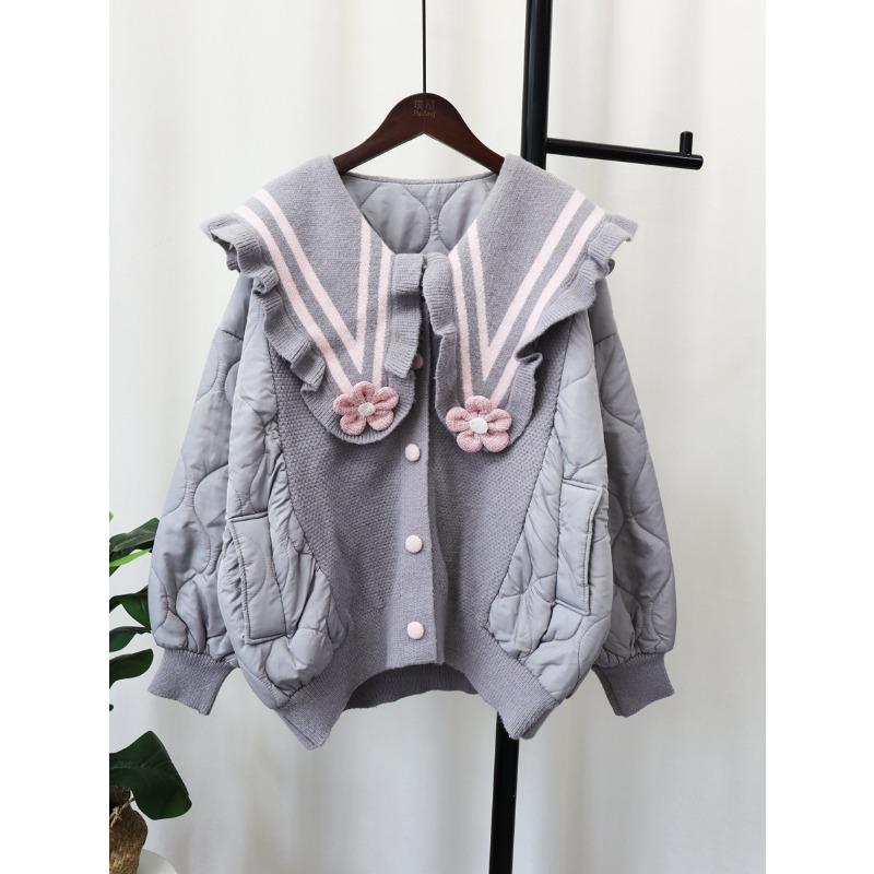 

Осень-зима 2025 новый свободный дизайн с кукольным воротником, хлопковая одежда с эффектом пэчворка, вязаный кардиган, женский милый свитер-жакет one size fits all серый