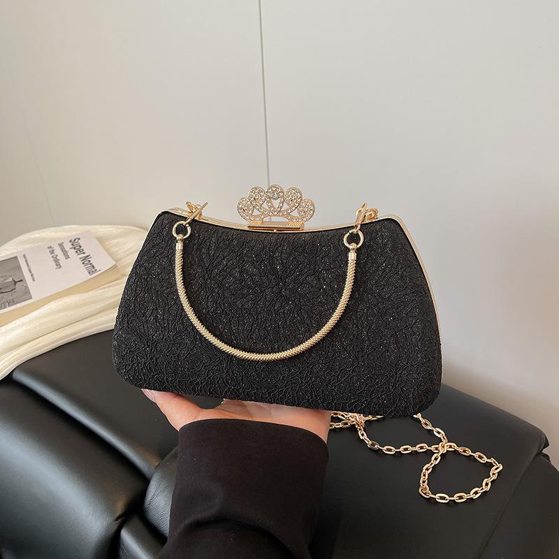 

Niche light luxury diamond-encrusted dinner bag new trendy texture chain handbag versatile hard shell women s messenger bag чорний
