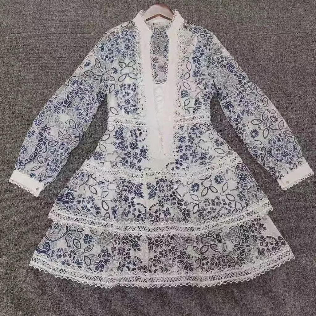 Autumn 2023 Embroidered U-Neck Lace Lantern Sleeve Dress for Women