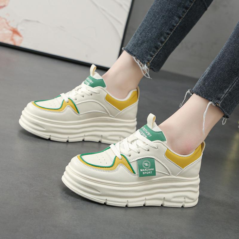 Board Shoes Women's 2025 Spring Little White Shoes New Versatile Casual Women's Shoes Show Feet Small Platform Sports Shoes
