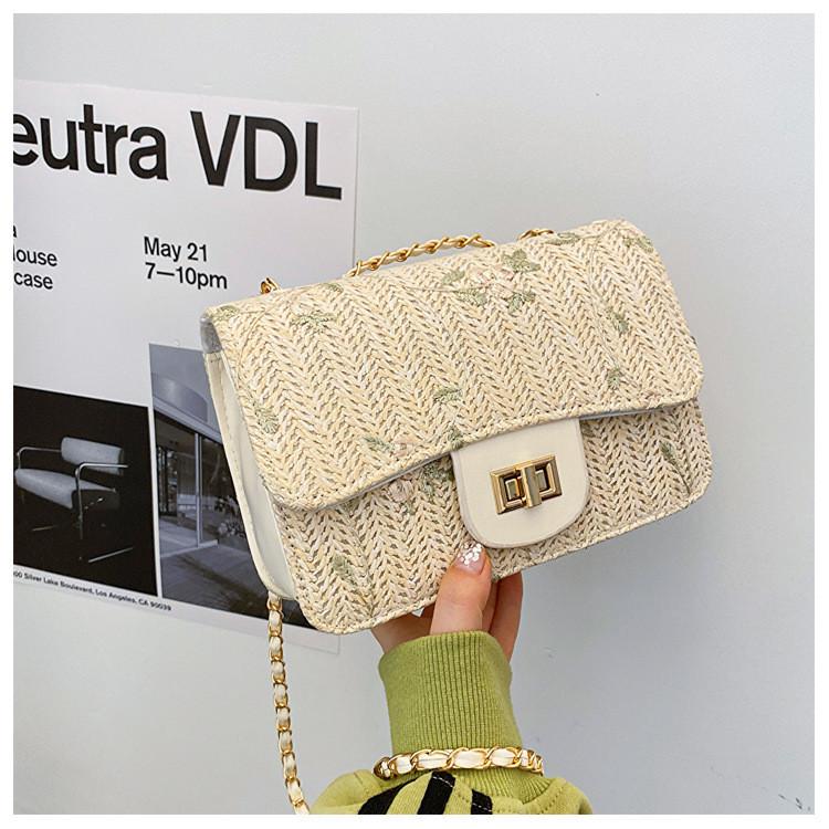 

Chic Woven Chain Small Square Bag For Women Stylish 2024 Fashionable Shoulder Purse