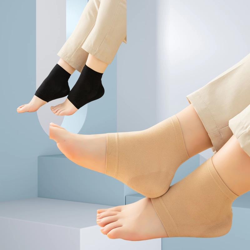 

New Arrival: Winter Heel Anti-Crack Socks - Ultra-Thin, Non-Slip, Warm, Free Shipping