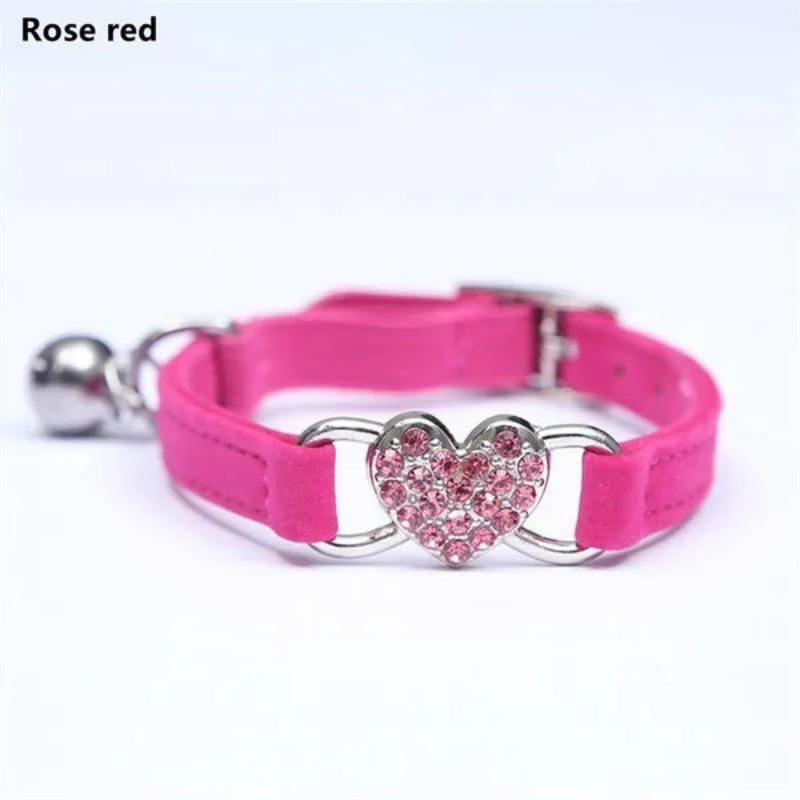 1Pc Cat Collar Adjustable Rhinestone Heart Bell Design Velvet Small Pet Collar