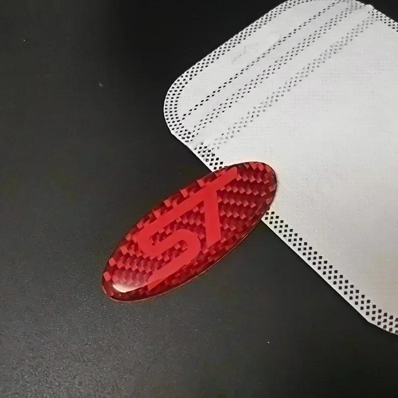 Autocollant de Voiture Ford Nouveau 2025 Chaud Fibre de Carbone Autocollants de Volant de Voiture pour Ford Mondeo Mk3 Escape Ecosport Edge Focus Ranger Fie