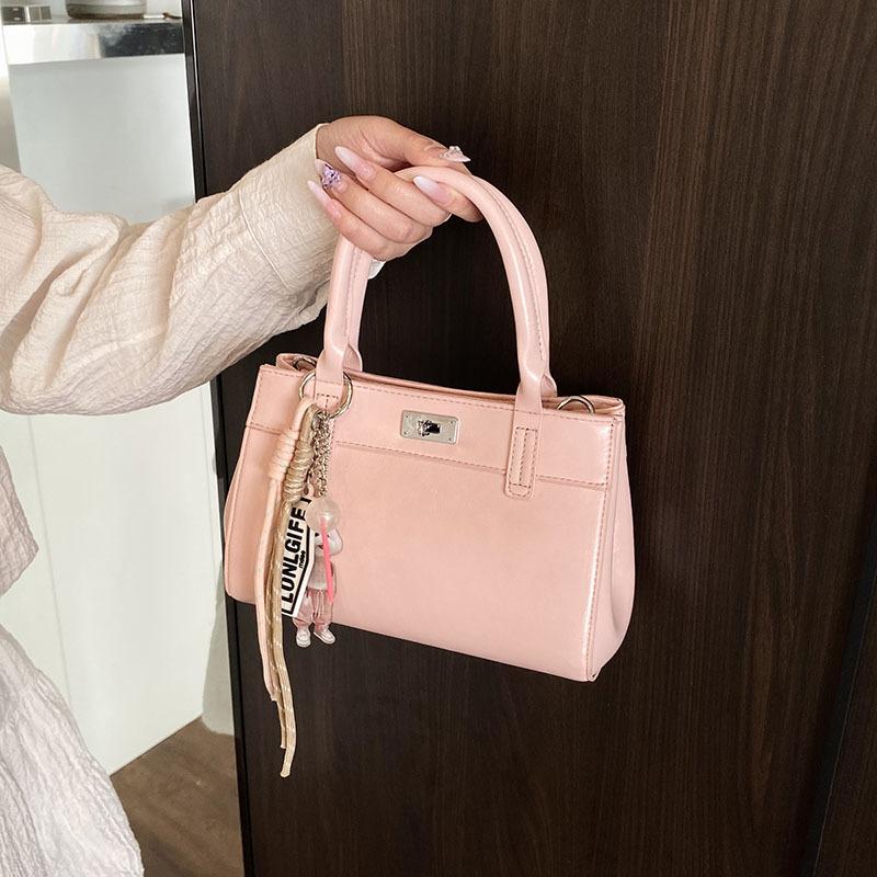 Premium textured bag women's 2025 new fashion versatile messenger spring and summer popular portable casual small square bag