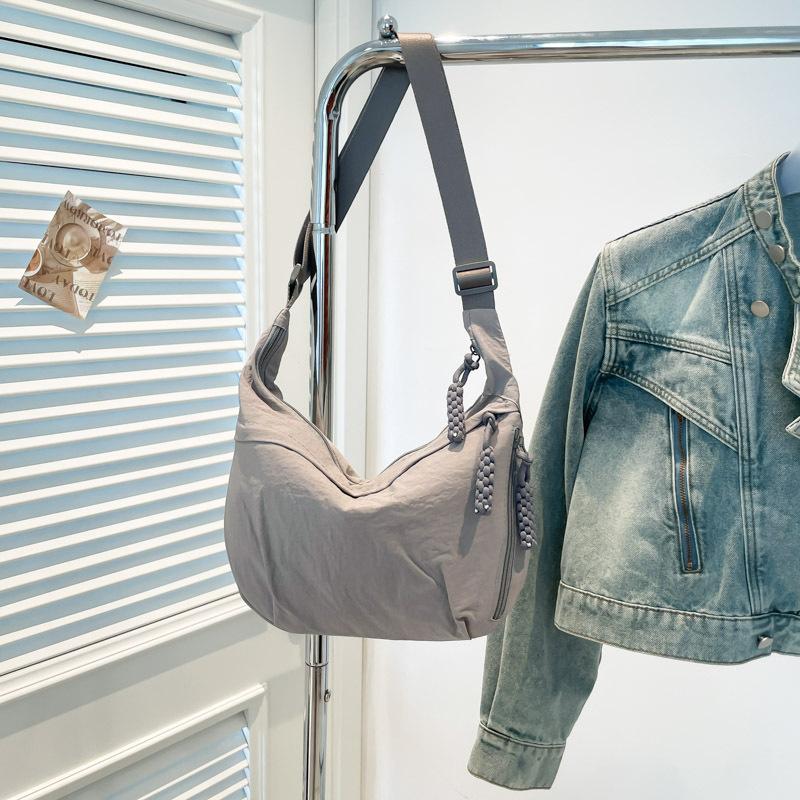 

A Personalized Single-shoulder Bag for Women s Daily Use A Simple Dumpling-shaped Crossbody Bag серый