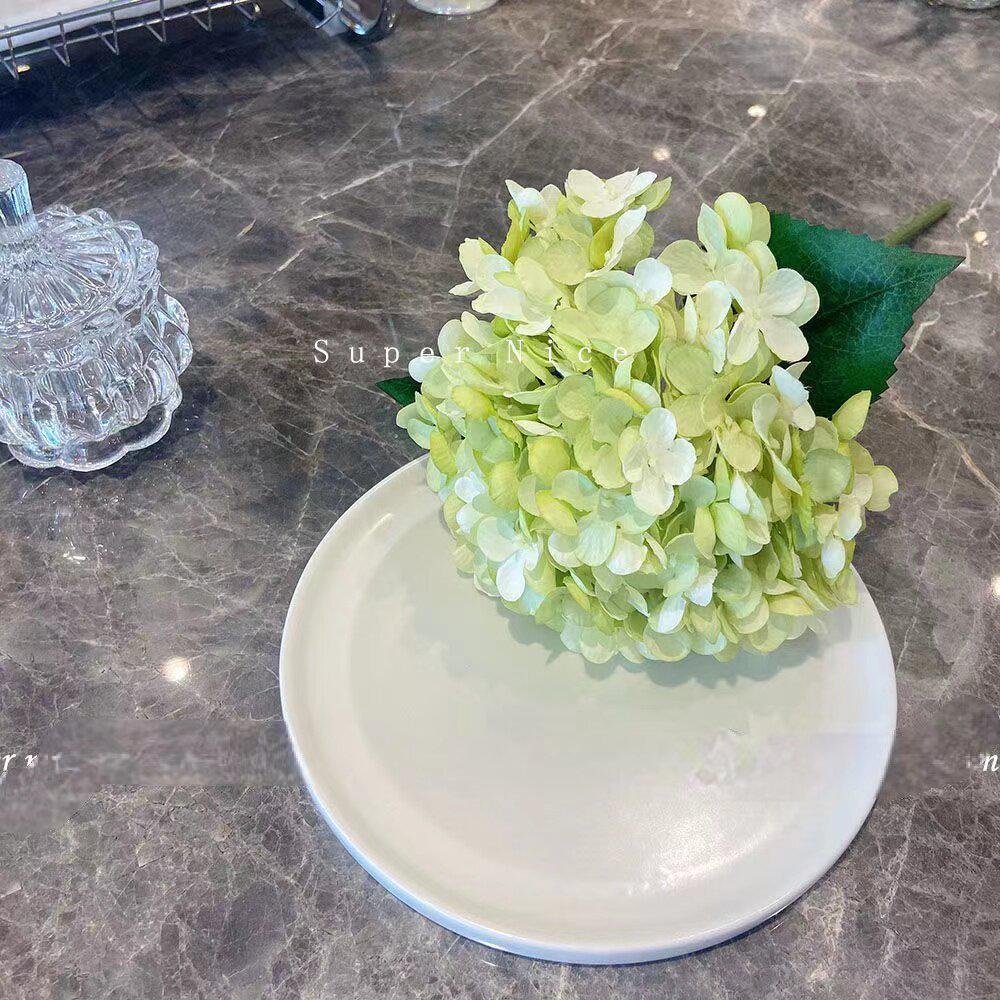 

Hydrangea Artificial Flower Arrangement for Living Room and Dining Table Decoration