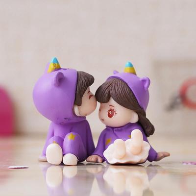 Purple Miniature Romantic Couple Statue Boy Kissing Girl Forehead Decorative Showpiece