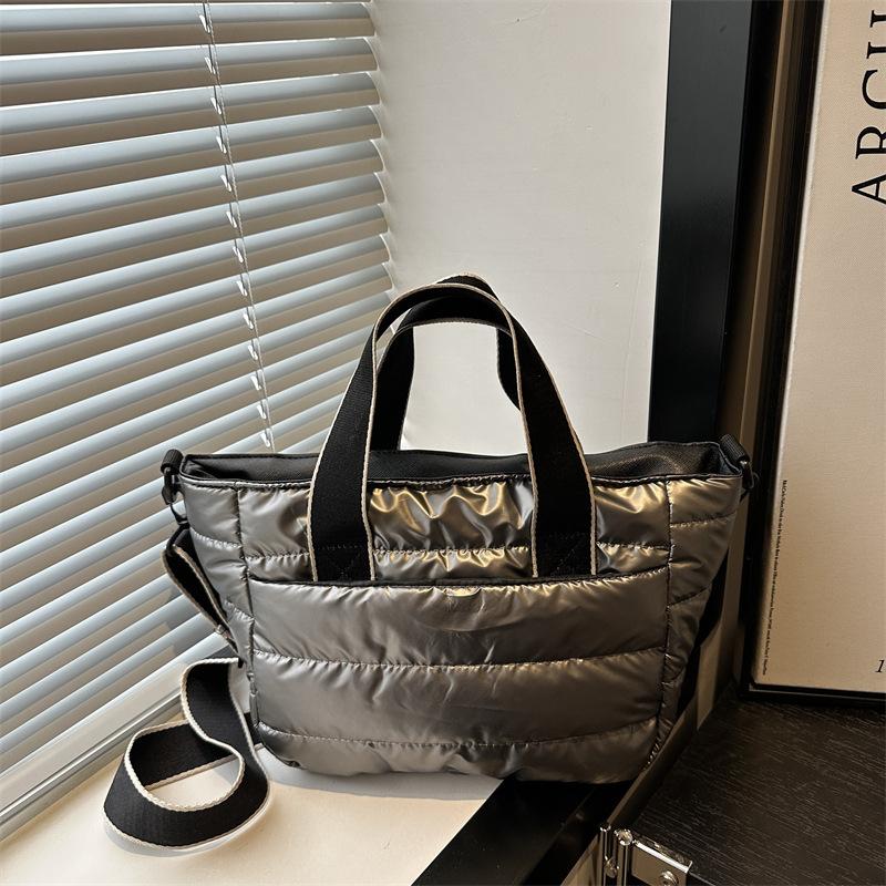 Casual fashion autumn and winter large capacity down cotton tote bag cloud bubble bag plush bag women's shoulder messenger bag