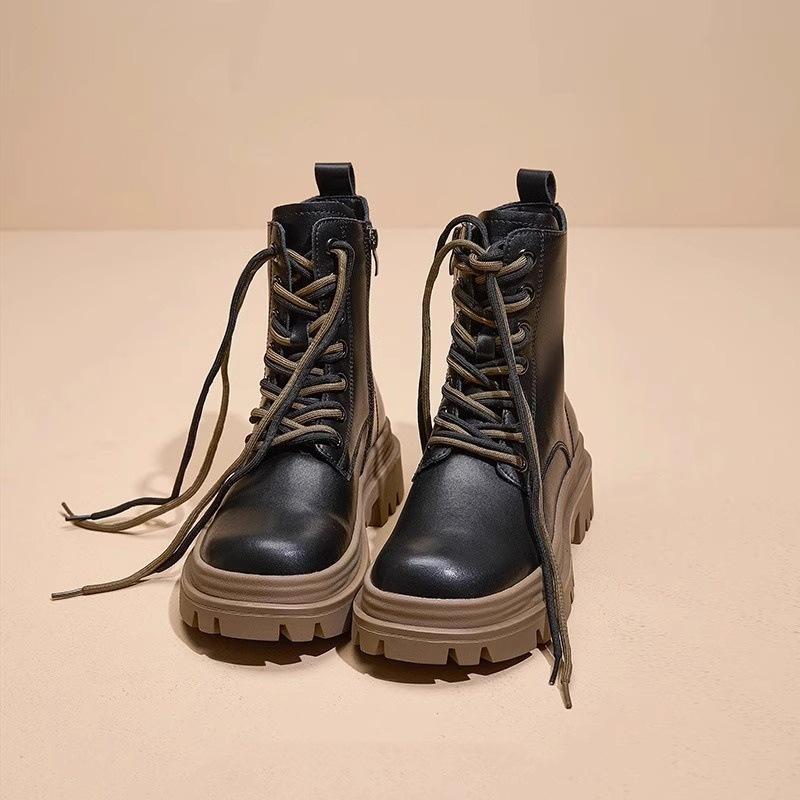 Small thick-soled heightening short boots women's 2025 autumn new British style retro lace-up fried street locomotive Martin boots
