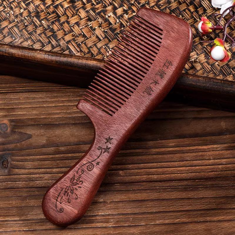 

Антистатическая расческа из грушевого и персикового дерева: Предотвращение выпадения волос для всех полов