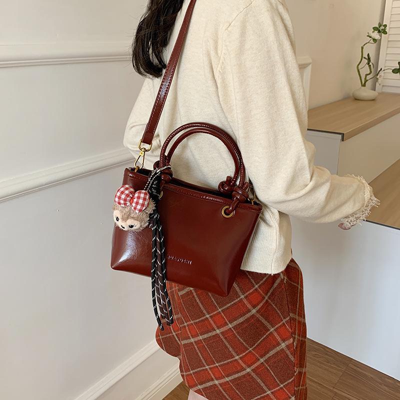 Women's Red Wedding Bucket Bag – 2024 Fashion Crossbody & Shoulder Bag