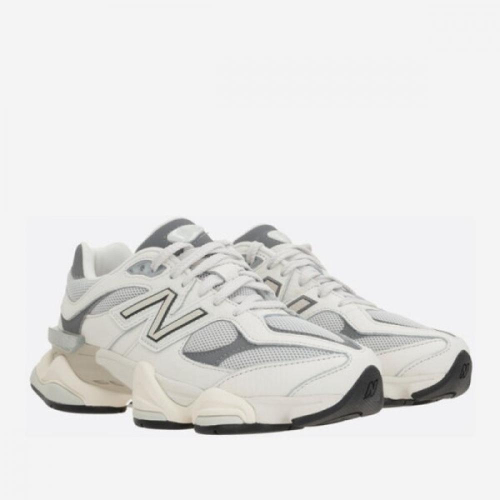 New Balance Light Grey Mesh And White Grained Leather Sneakers U9060aga