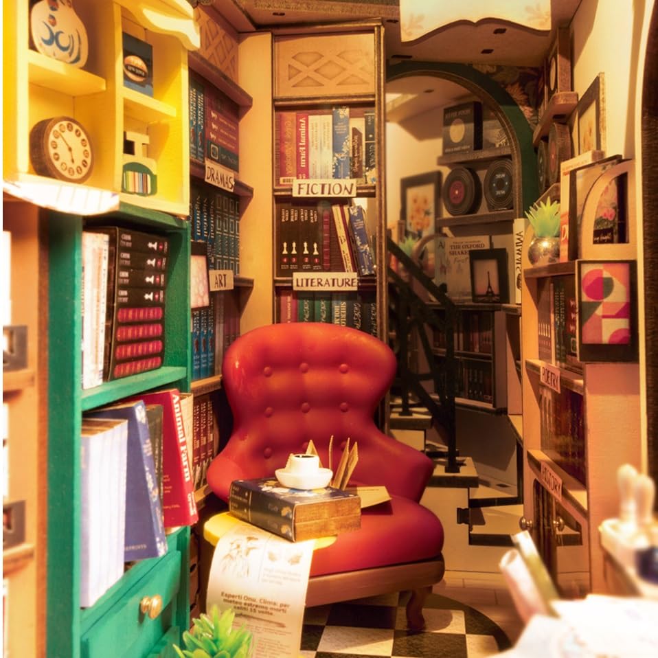 Tsukurundesu® 3D Wooden Puzzle with Japanese Instructions, Book Nook Series (Backstreet Used Bookstore)