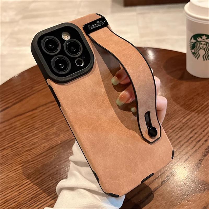 Wrist Strap Holder Case For iPhone 17 16 13 12 11 Pro Max Matte Leather Phone Cases For iPhone Air 15 14 Pro Max 16 Plus Cover