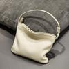 Borsa a secchiello casual in pelle bovina di primo strato, borsa tote minimalista di alta gamma, borsa in pelle versatile leggera e alla moda a spalla singola o diagonale