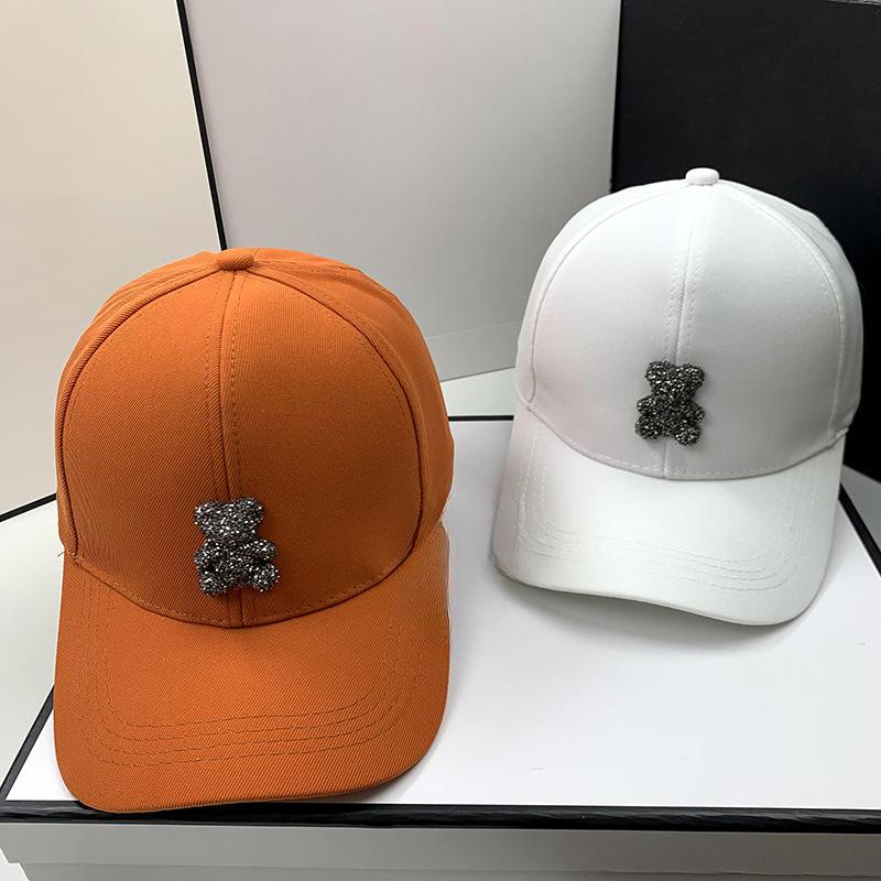A New Fashionable Summer Sun Hat for Women  A Spring and Autumn Rhinestone Bear Baseball Cap  and A Face Showing Little Baseball Cap