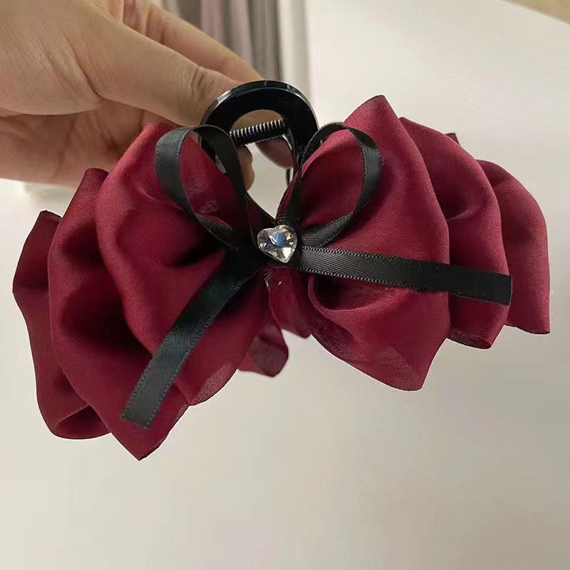 "High-Grade Bow Princess Shark Clip - 2024 Celebrity Cloud Mesh Headdress"