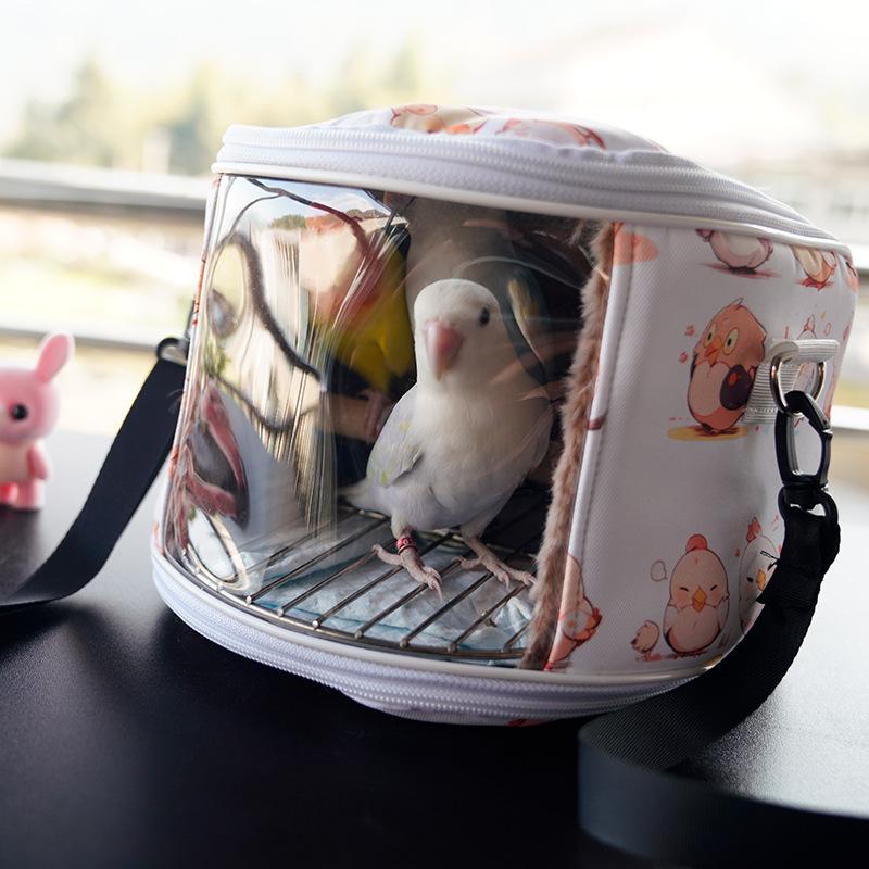 Cute Portable Shoulder Bag for Budgies Lovebirds Sugar Gliders with Breathable Mesh and Detachable Design Bird Toys Bird Cage