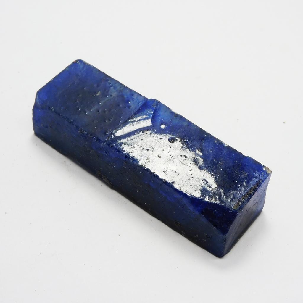 Dyed Rough Natural Blue Sapphire 447.85 Ct Uncut Rough Loose Gemstone CERTIFIED