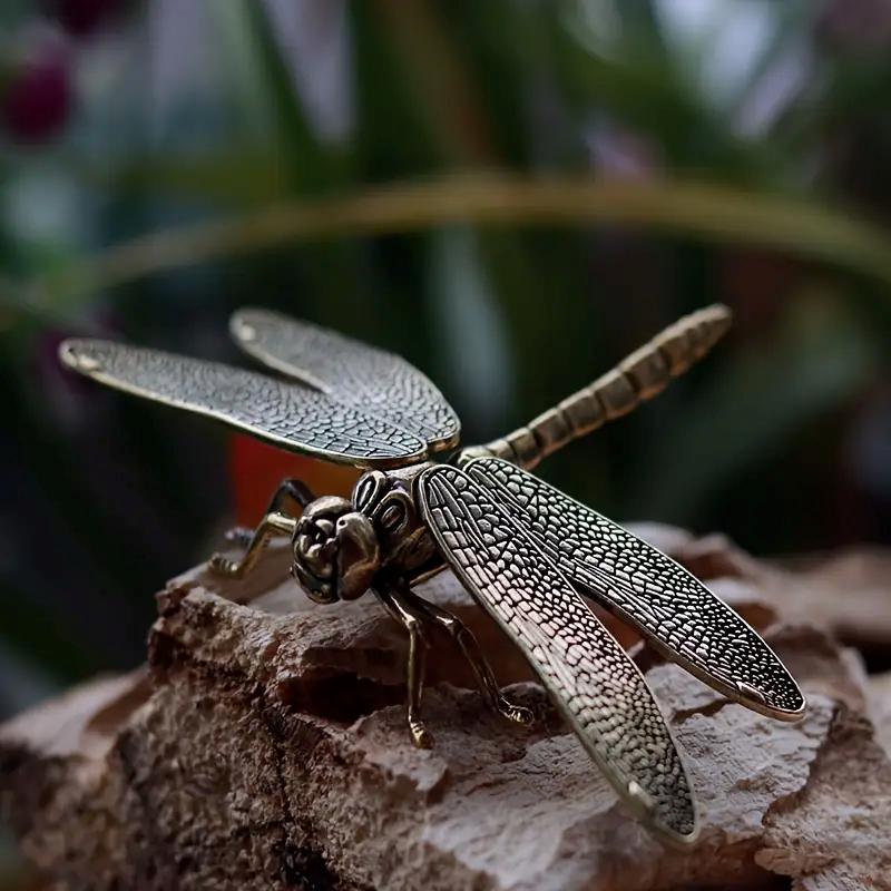 Vintage Brass Dragonfly Figurine Ornament - Antique-Style Home & Office Desk Decor, Creative Tea Pet Collectible Statue