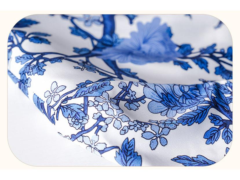 Cheongsam-Kleid mit chinesischem Tusche-Druck