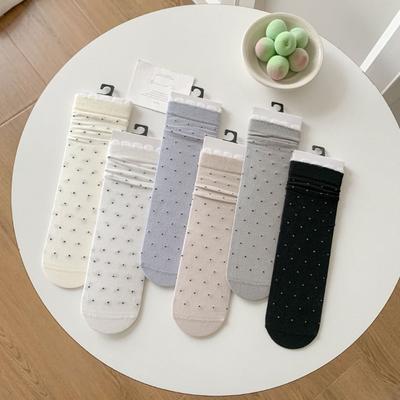 Women's Spring and Summer New Simple and Versatile Wave Dot Lace Boneless Cotton Tube Pile Socks