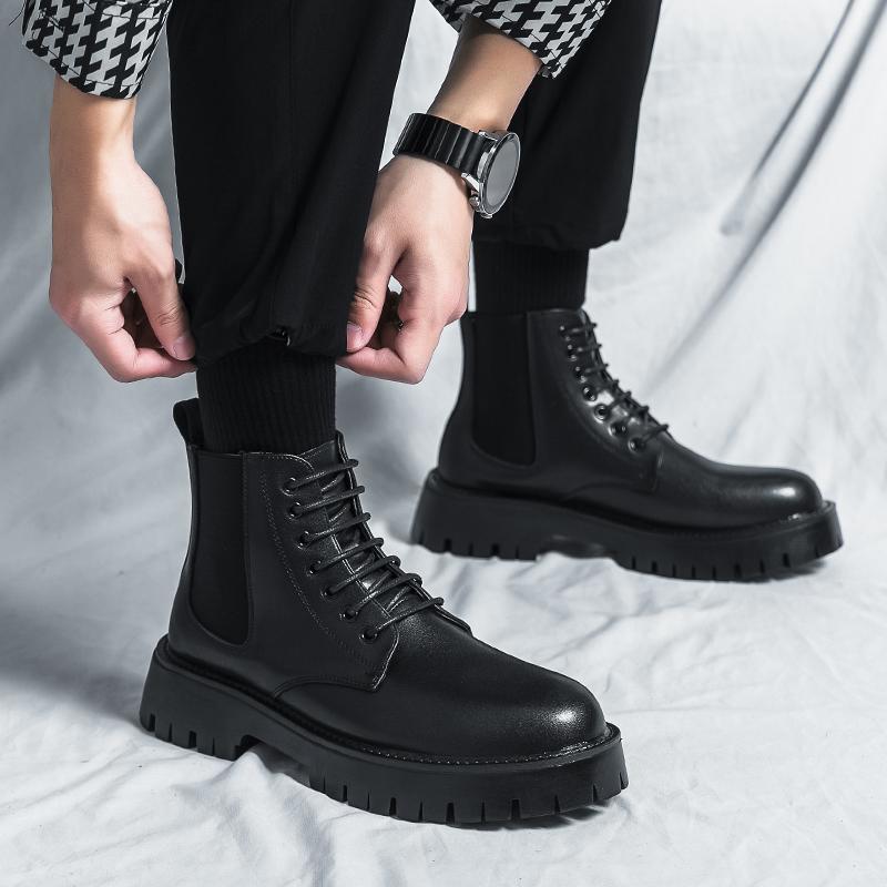 Stivali da Uomo Nuove Scarpe in Pelle a Punta Larga Autunno e Inverno Allacciatura Alta Suola Spessa Durevoli Europei Neri Taglie 38-44 Scarpe da Uomo