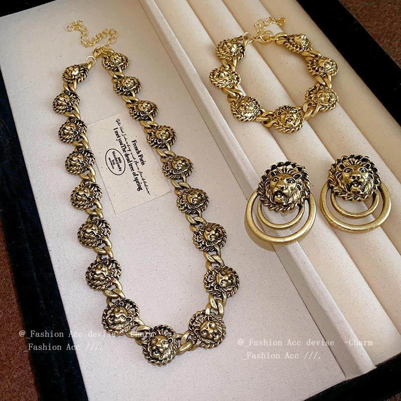 Fashion Exaggerated Design Lion Head Metal Necklace Senior Sense Retro Light Luxury Personality Set Jewelry
