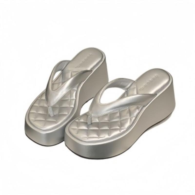 Small Flip-flops Sandals, New Outer Wear, Summer Feeling, Fashion Increase, Thick Bottom Slope Heel, Summer Slippers Women