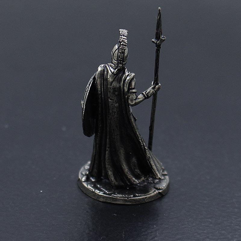 White Copper Spartan Shogun Warrior Chess Piece Ornament – Retro Soldier Toy Gift for Boys