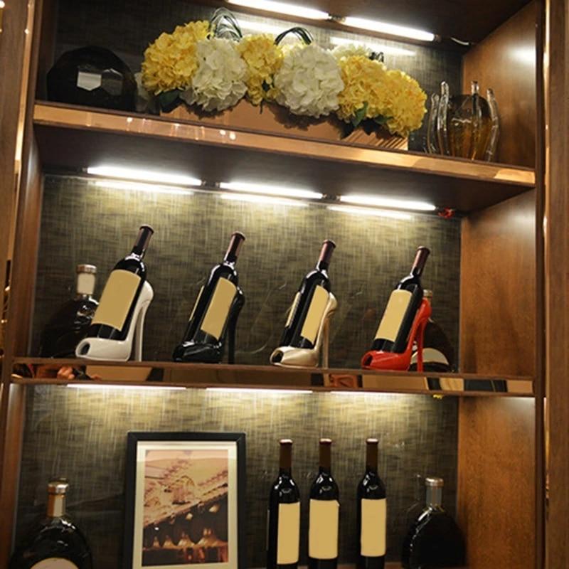 Ny högklackad sko vinflaskhållare Snygg vinhylla Presentkorg Tillbehör för hem Röd sko vinhylla Creative Bottle Hol