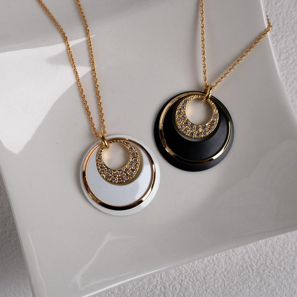[MELODY] [Melody Accessories] Made in Japan Three Open Moon Long Pendant (OP-128) Long Necklace Type A Gold Color x Black