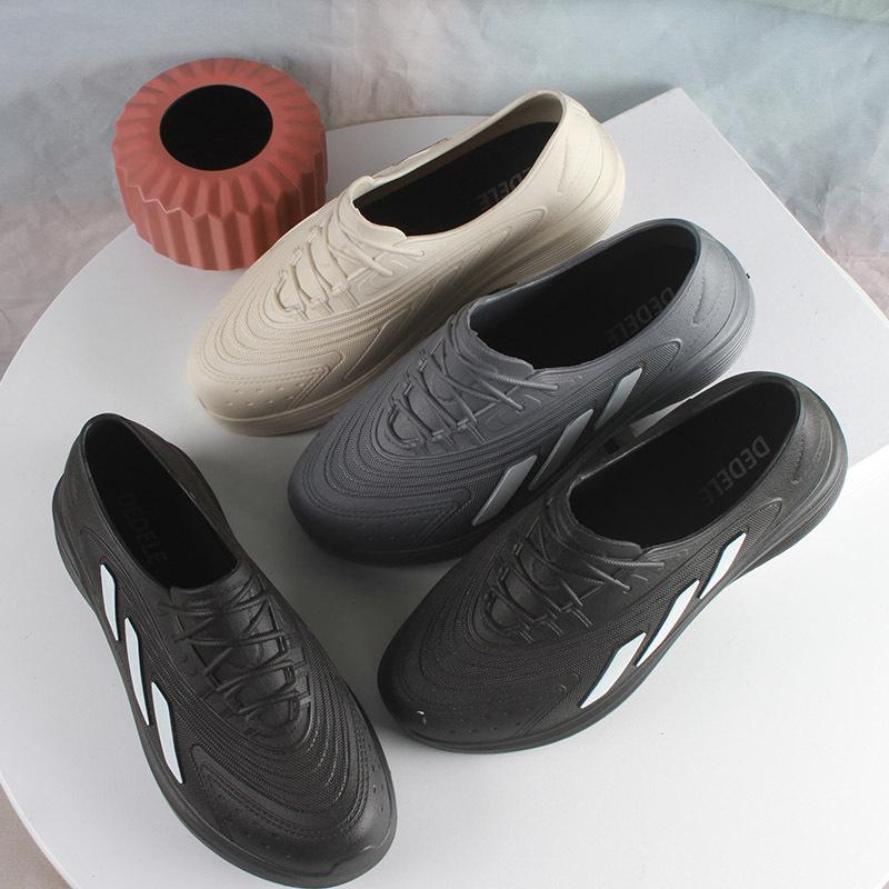 Yuzhihao Men's Color Block Low-Top Rain Shoes for Summer: Flat Bottom, Casual, Ideal for Kitchen, Work, or Outdoor Use.