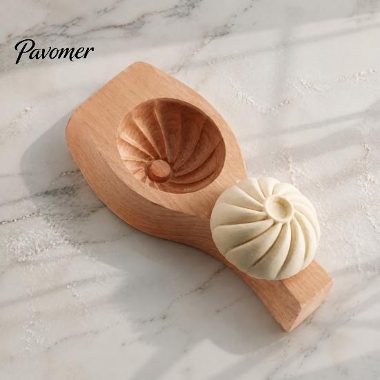Dough Press Tool Wooden Bun Mold with Handle, Manual Baozi Maker Mold, Kitchen Baking Accessories Easy DIY Ravioli Pastry Presser Flower Edges
