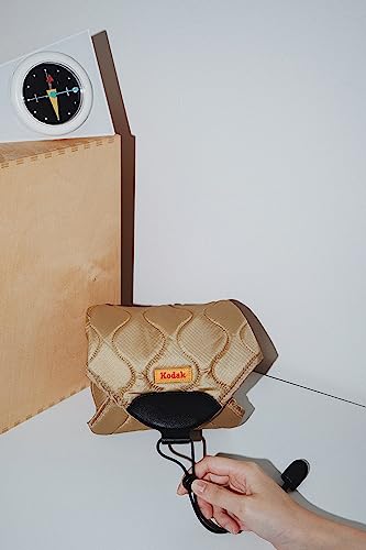 KODAK Camera Wrap, Size Large, 38.5x38.5cm - Waterproof, Scratch-Resistant, Dustproof Protective Cloth for SLR Cameras and Telephoto Lenses (Steel Blu