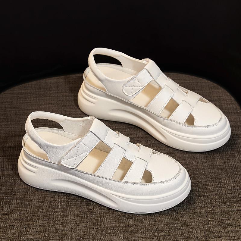 

Baotou inner height increase small white shoes children summer thin sandals casual fashion versatile women s shoes tide 40 белый