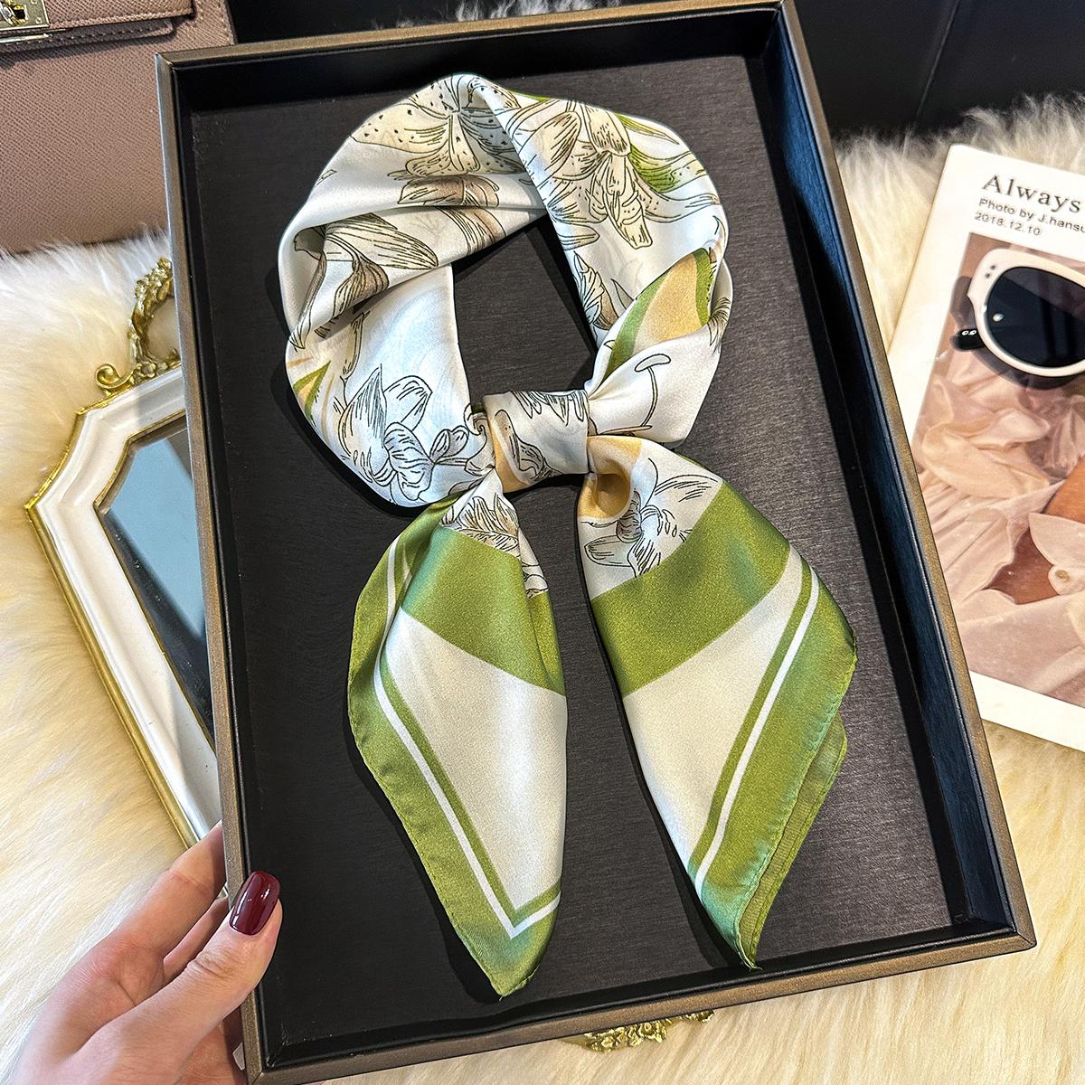 

New Floral Print Silk Feeling 70cm Square Scarf Women Foulard Neckerchief Lady Satin Head Hijab Female Decorate Neck Ties зелений