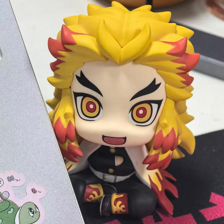 Anime Demon Slayer Kimetsu No Yaiba Figurine Tomioka Giyuu Kochou Shinobu Action Figures PVC Model Statue Collection Toys Gifts