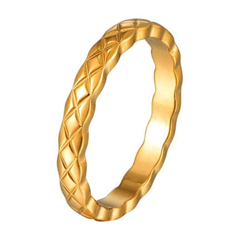 Korean Version Of Lamp Luxury Rhombus Fine Ring Simple Jewelry Niche Women'S Design Titanium Steel Electroplating Does Not Fade