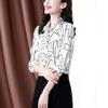 Damen Frühlings Weiß Schwarz Geometrischer Druck Hemd Revers Langarm Satin Arbeits Oberteil
