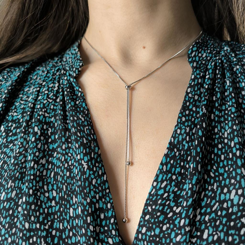 Colier argintiu fără pietre, greutatea produsului 6,57 gr (2183990)