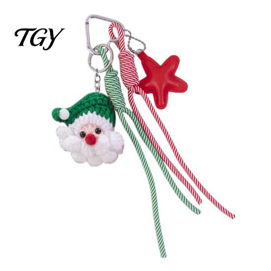 Santa Claus Bag Charm Christmas Charm, Crochet Keychain Pendant with Festive Charms Faux Leather Star, Xmas Hanging Decor for Party Favors Gift