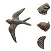 Fliegender Vogel Wanddekoration Kunst Ornament Schwarze Skulptur aus Gusseisen Schwalbenfigur für die Innenterrasse