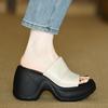 Thick-soled slippers for women's outer wear 2025 summer new models step on shit feeling thick-soled fashionable versatile comfortable height-increas