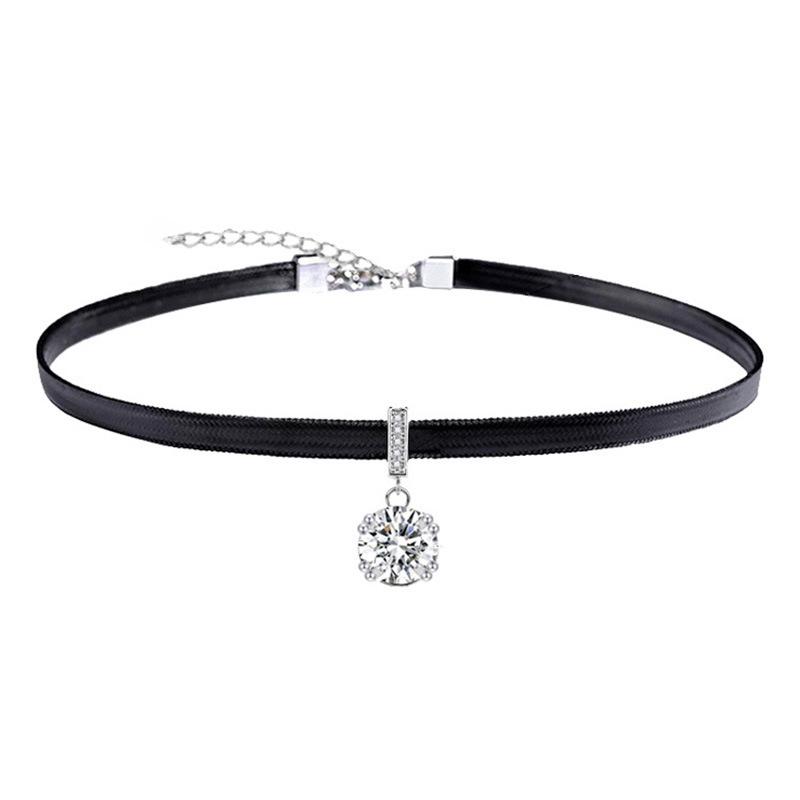 Collier Choker Pendentif Zircon Minimaliste - Chaîne Courte en Corde de Cuir pour Femmes