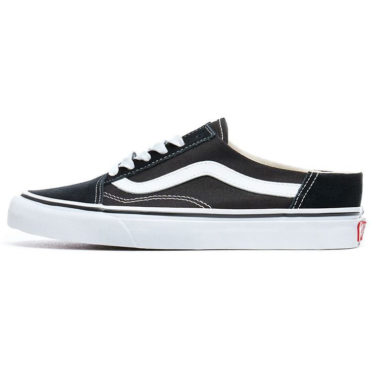 

Черные кроссовки унисекс Vans Old Skool Mule True-White VN0A3MUS6BT 36