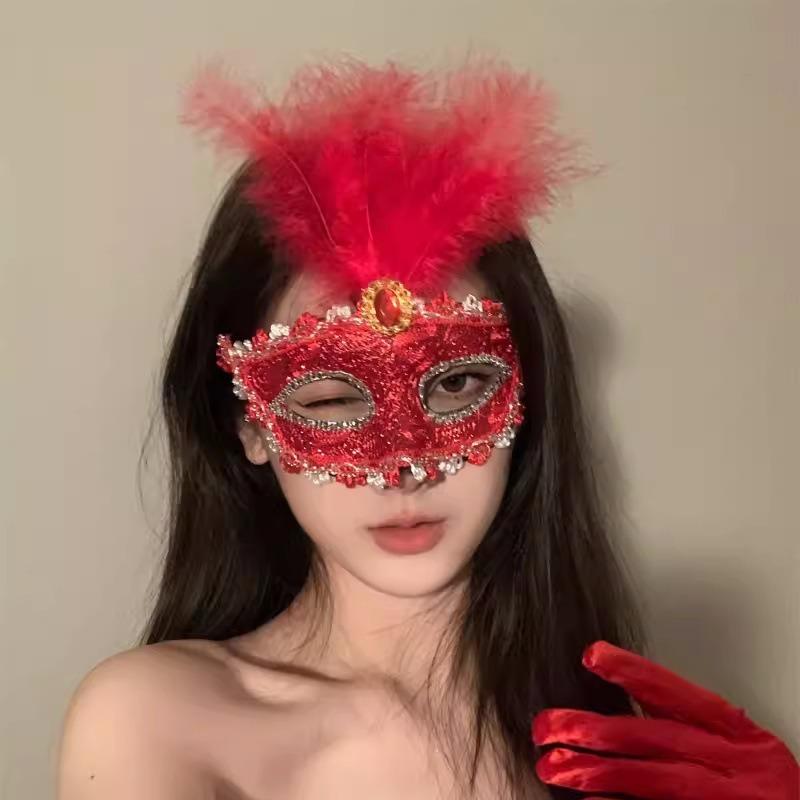 Makeup Dance Party Mask Half-face Sexy Lace Feather Mask Halloween Mask Posing Props Headgear