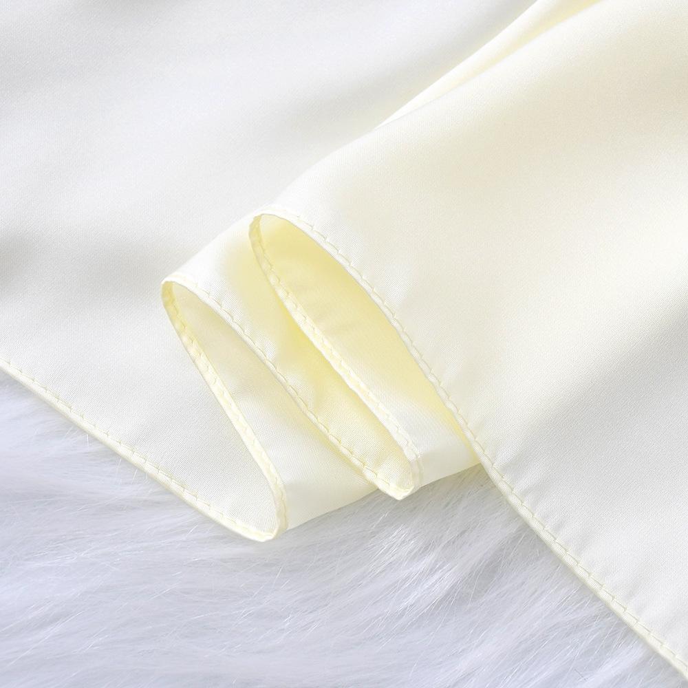 Women'S New Fashionable Atmosphere Simulation Silk Scarf Neck Protection Scarf Spring Summer Autumn Square Scarf